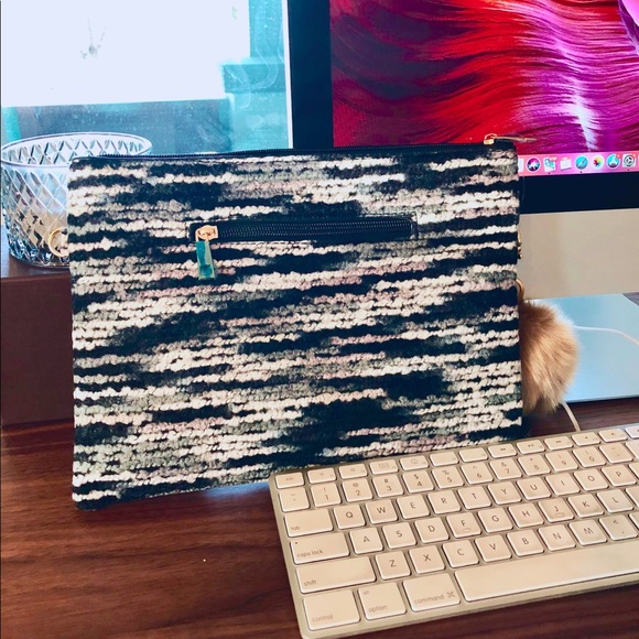 Beautiful boho yarn clutch/handbag - Picture 4 of 6